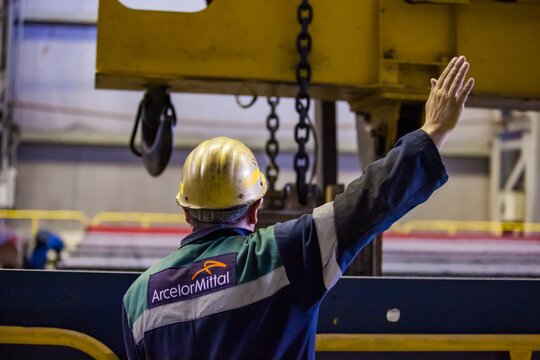 ArcelorMittal abre mais de 500 vagas de estágio